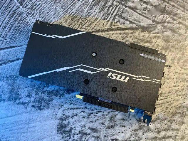 3000元性能最强的显卡!微星rtx2070 s开箱体验