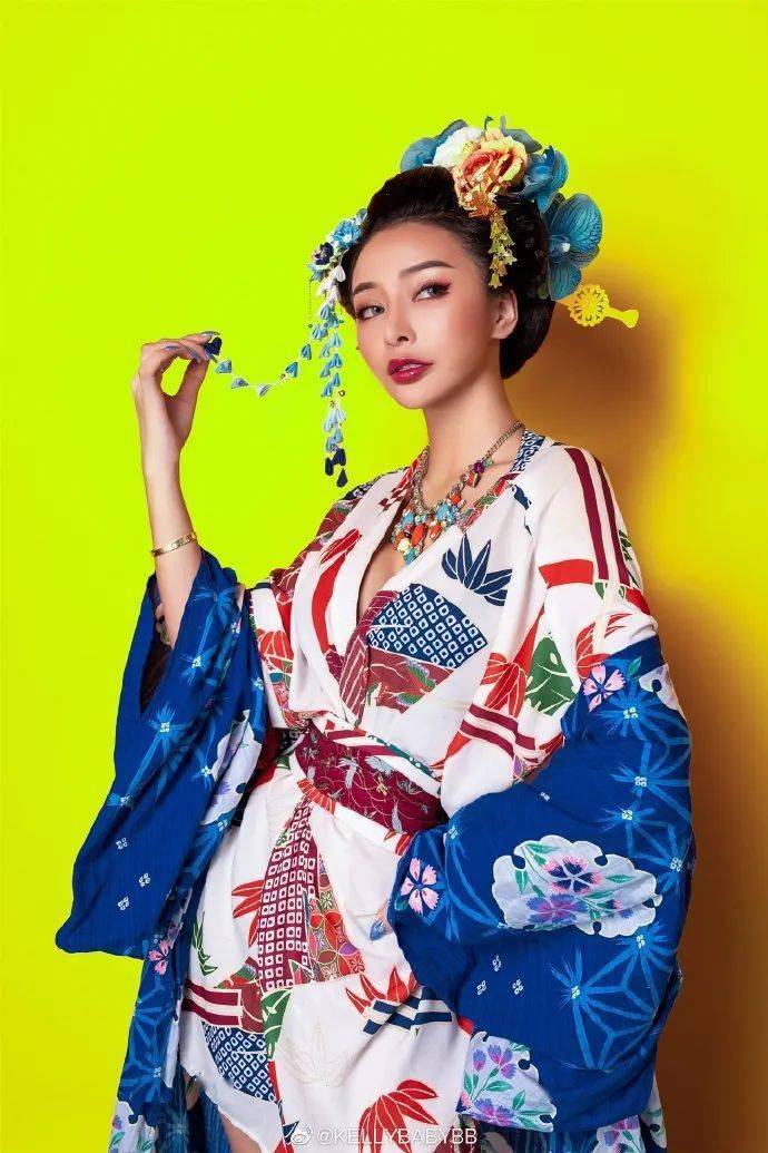 重庆90后辣模身材秒杀卡戴珊网友太辣了