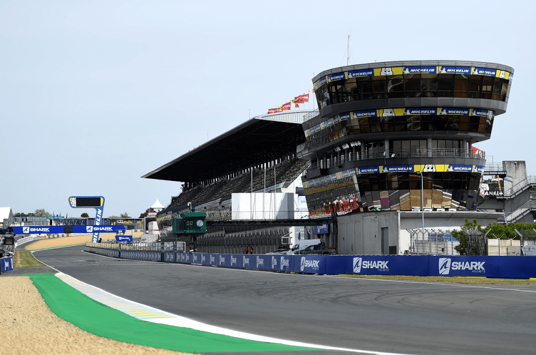 1965年建成的法国勒芒赛道以24小时耐力赛闻名于世,2019年杜卡迪两位