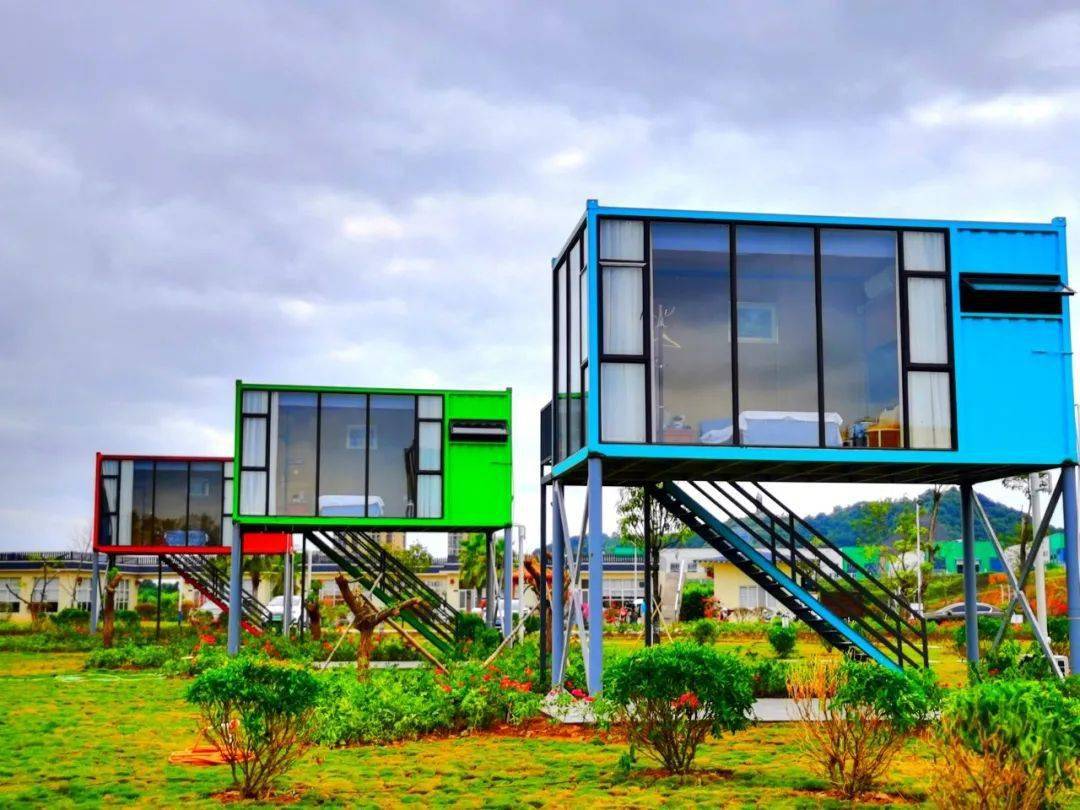 梧州终于有网红集装箱民宿了,就在这个地方,从河东出发仅20分钟路程.