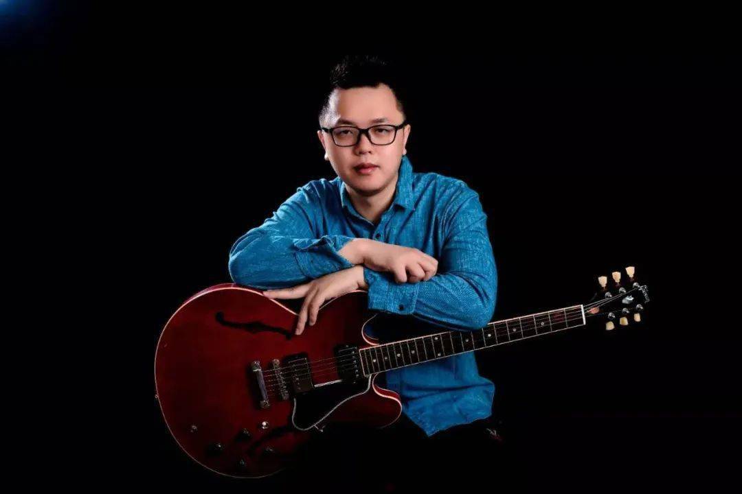 10月14日/Wed | JazzJam session-House band青年萨克斯演奏家徐鹏 三重奏_has