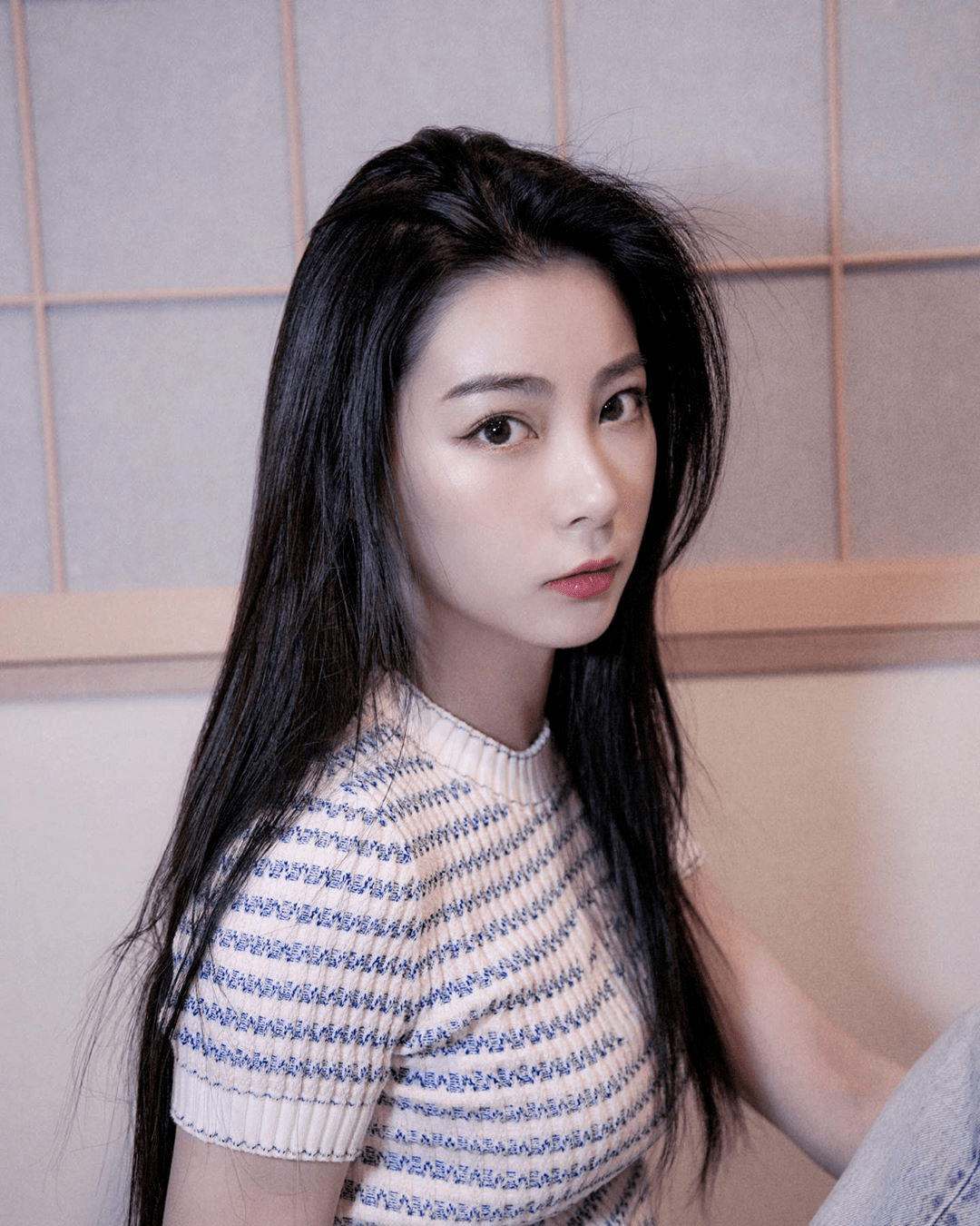 何超莲窦骁旅游罕晒照,何猷君前女友竟稳站c位,豪门关系不简单_袁紫侨