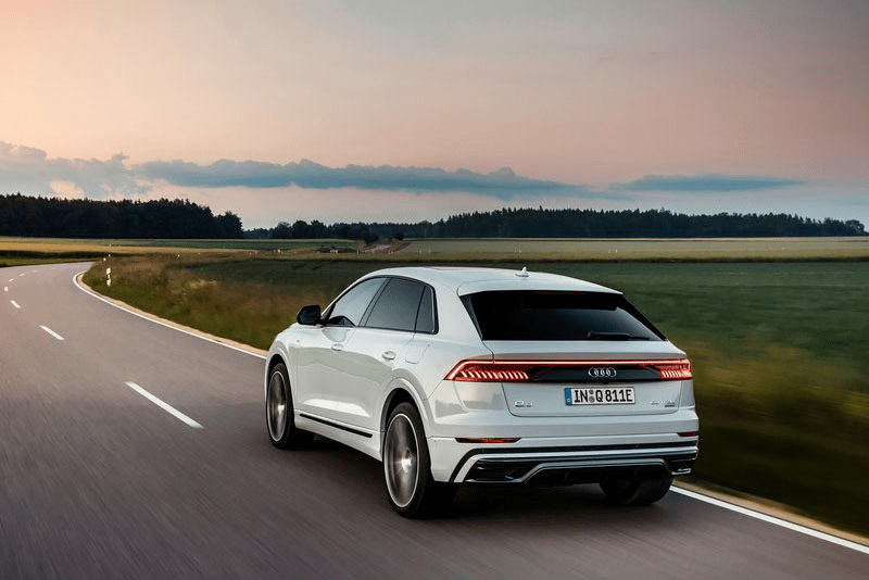 奥迪q8phev车型海外预售596万元起售