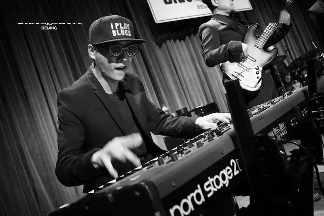 今晚丨mojohand2020新专辑巡演嘉宾杨策三重奏