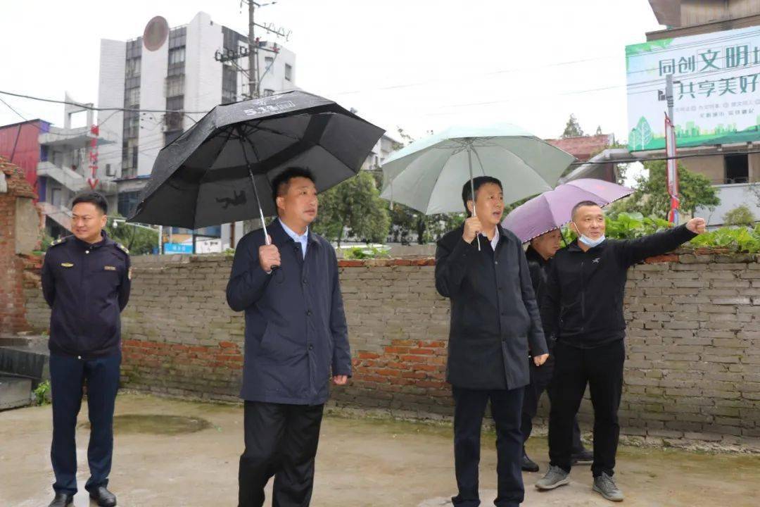 副市长徐国亮检查城市管理领域安全生产工作