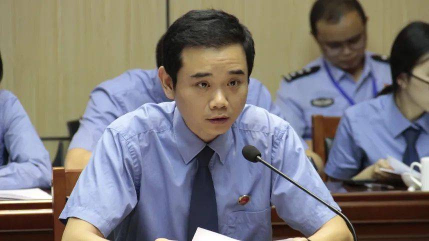 郑 军第五检察部主任 吴云玲第四检察部主任 谢 晶第三检察部主任 杨