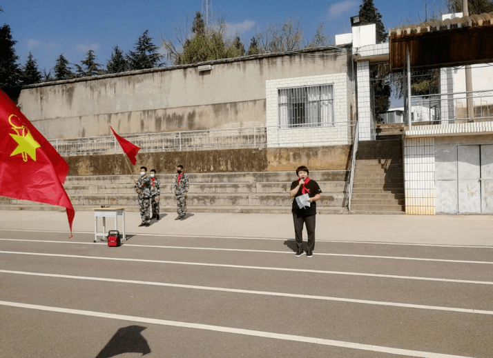 官渡区板桥中学图片