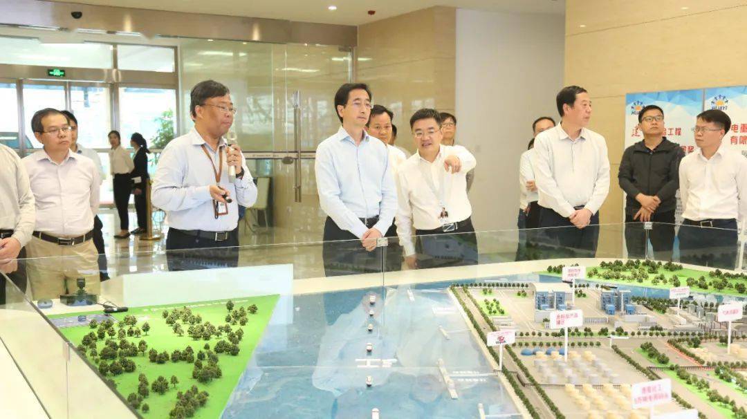 张晓钦到钦州开展广西自贸试验区优化营商环境工作调研