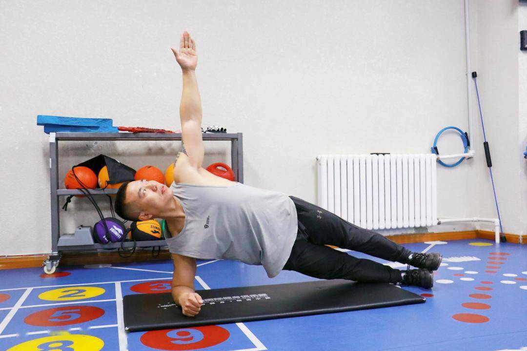 如何训练能让身体变得更加强壮敏捷?