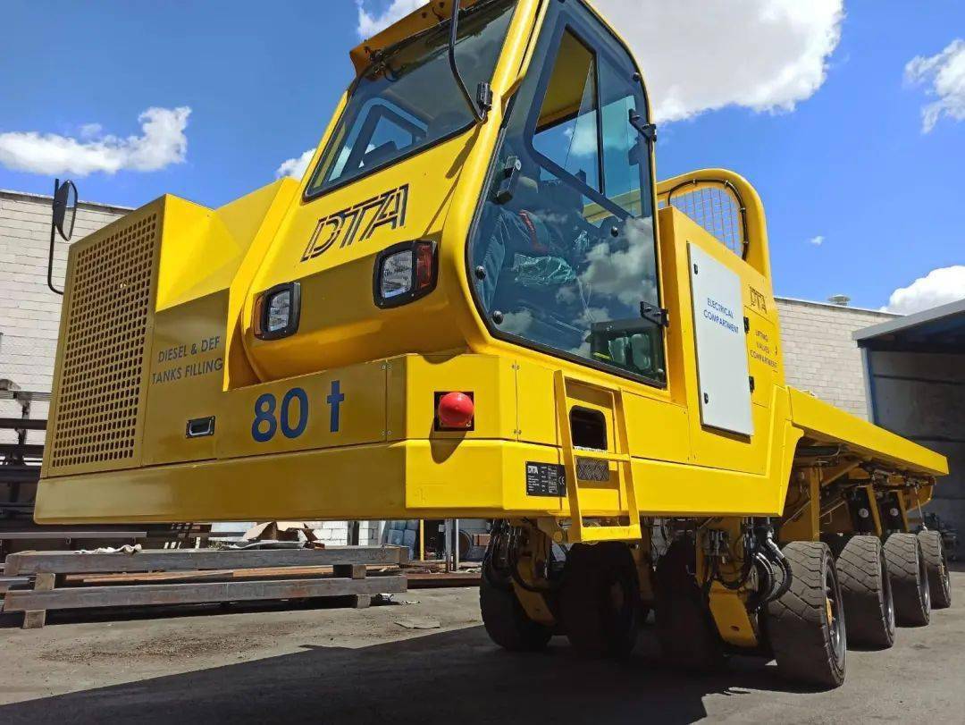 怎样制造一台优秀的多轮运输车波克兰液压告诉你