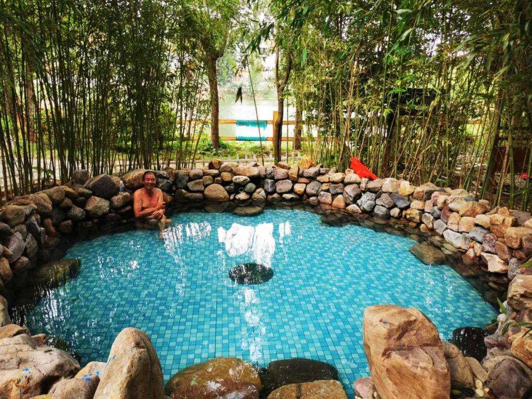 感恩父母孝行养生南阳龙湾温泉为长辈们送福利啦