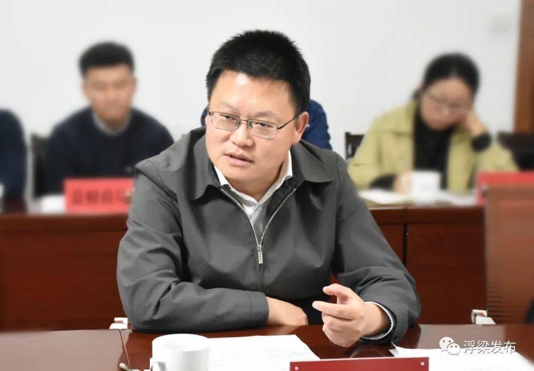 双选双引进行时丝路源典瓷茶古镇项目推进会召开