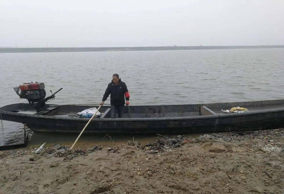 南昌县全力开展堑秋湖清理专项行动