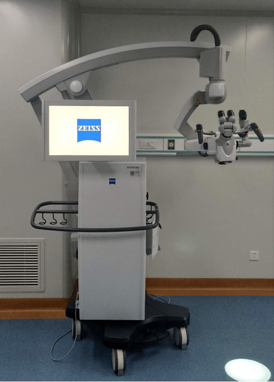 显微镜显神威 看肿瘤准定位_手术