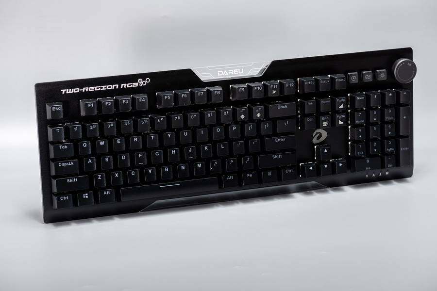 金属狂潮达尔优ek925二代机械游戏键盘评测