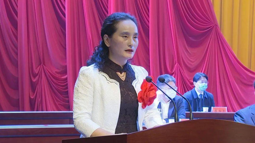 护士长 朱时燕▲大金派出所所长 朱涵敏▲武穴街道刘家巷社区党委书记