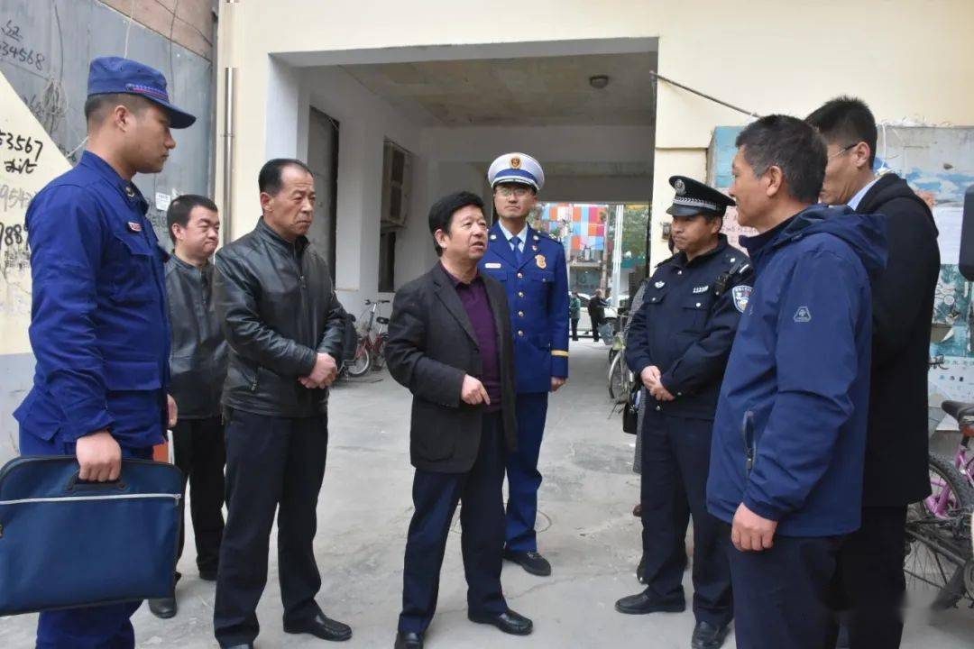 今日要闻安定区委常委常务副区长李讲科带队督导专项整治活动开展情况