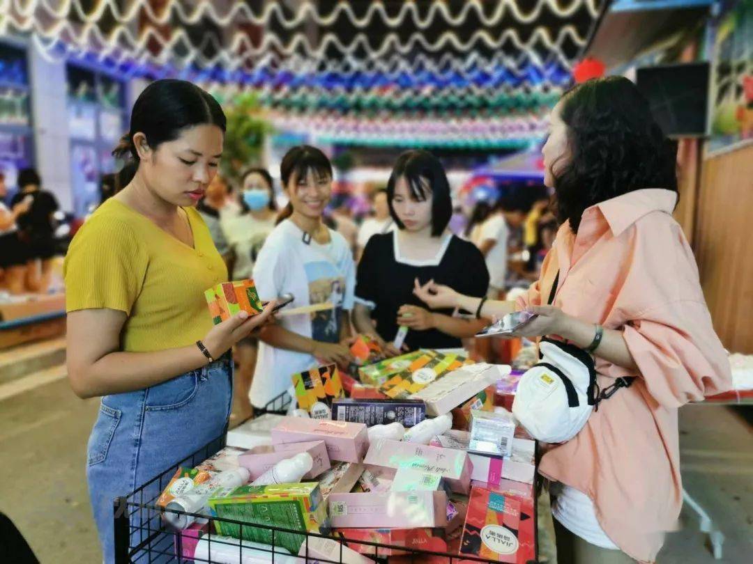 文山摆地摊"熄火"了?来看权威回应