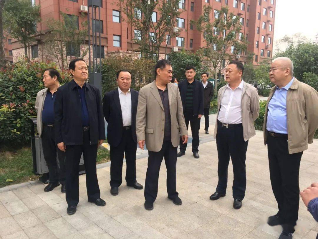 市人大常委会党组成员,副主任王建鹏,区委书记郭飞,区人大常委会党组