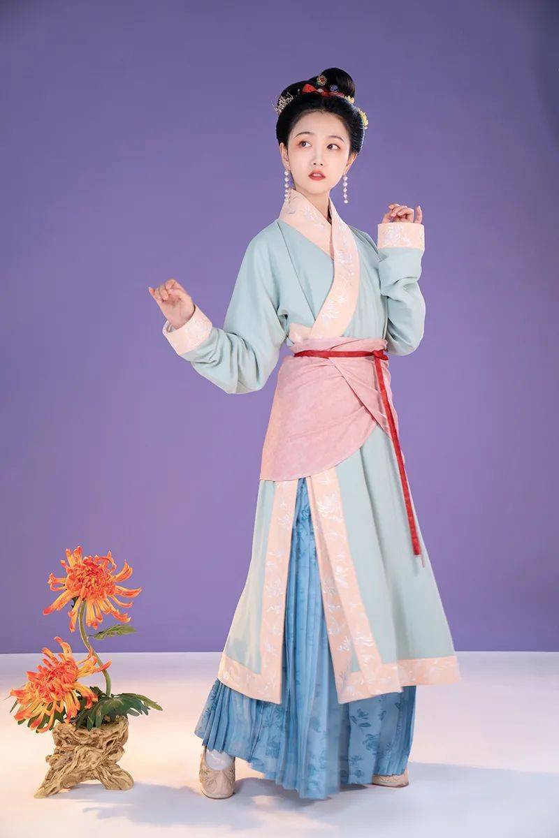 形制科普宋女圆领袍直领大襟长袄贴心菌菌又双叒上线了