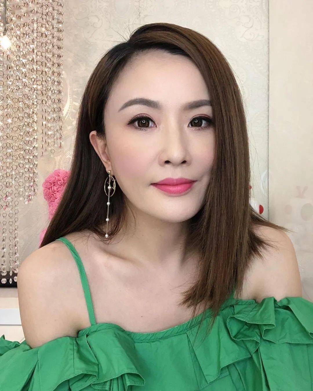 49岁tvb女星霸气反击!曾自爆被下迷药却被指搏出位