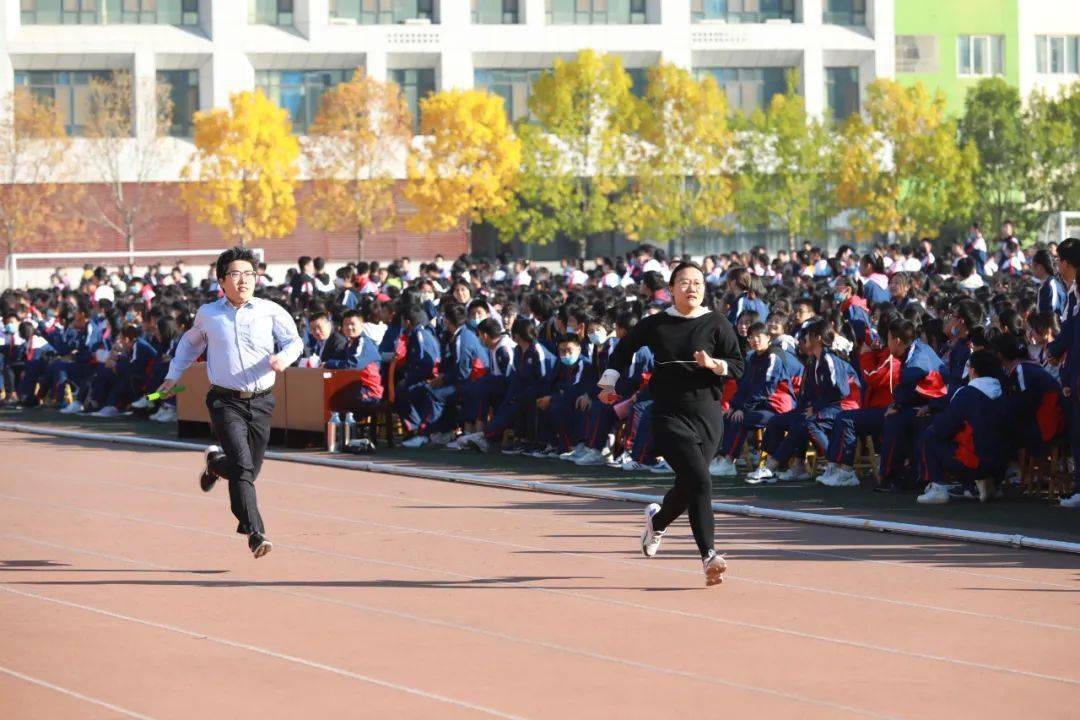 山东省昌乐二中 10-24 18:07 订阅 点击查看更多订阅内容> 10月23日