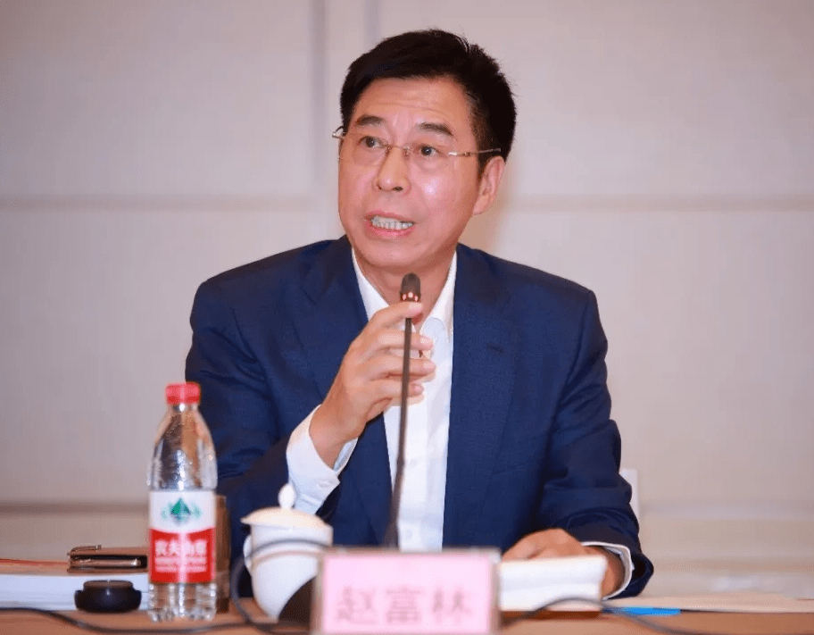 王鹏副会长指出,物业管理行业在"十三五"期间呈现蓬勃发展之势,在各个