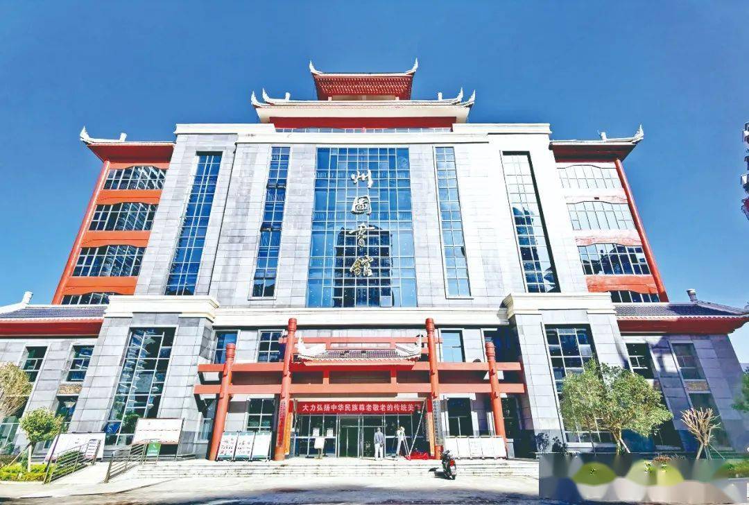 凯里市民带你揭开州图书馆的神秘面纱