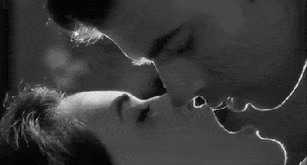 女朋友有口臭是一种什么体验网友每次接吻都要靠毅力