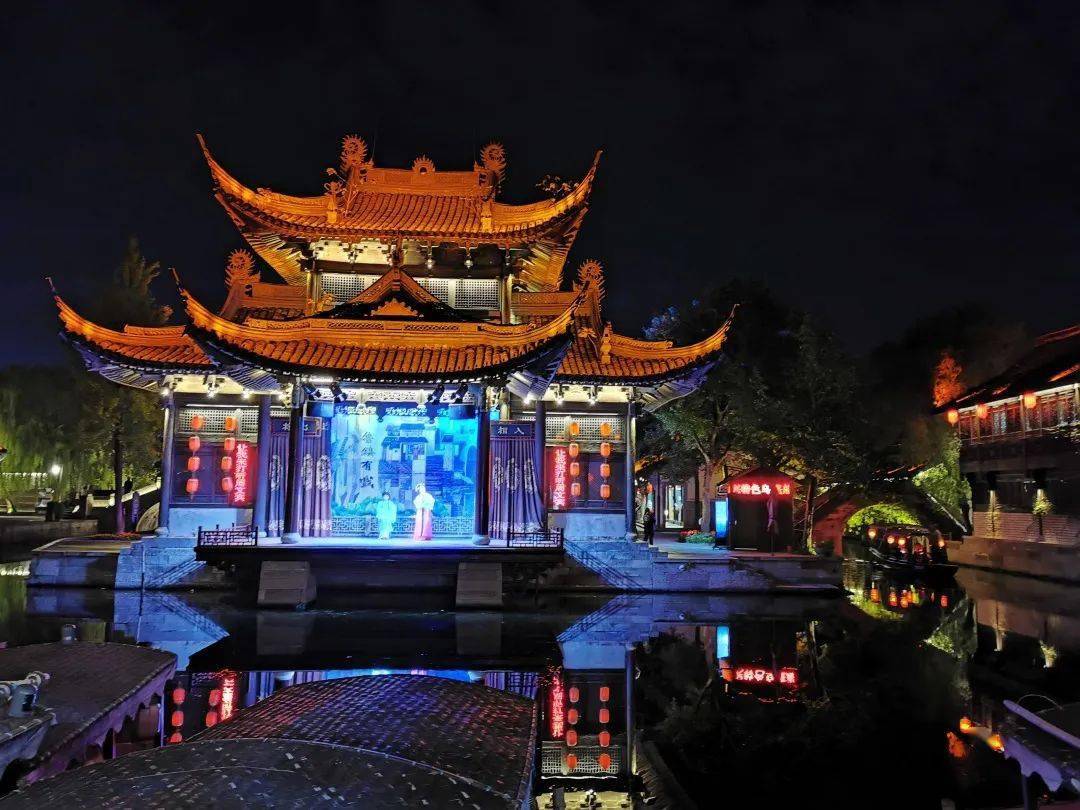 养生和育儿一壶地道绍兴黄酒,一叠茴香豆乘舟慢游鉴湖在青石板古纤道