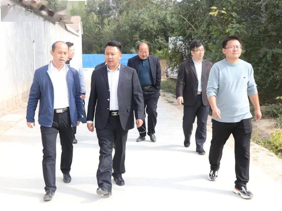 县农业农村局党组成员,副局长彭建华,镇党委书记赵军,党委副书记,政协