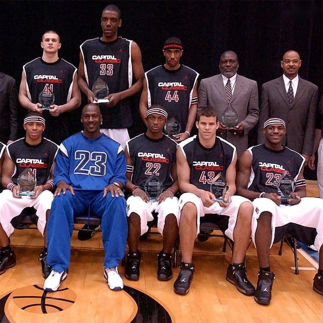 詹姆斯与乔丹的同框合影!