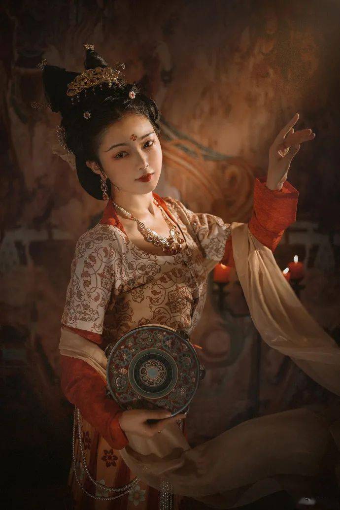 汉服美图 | 敦煌一梦