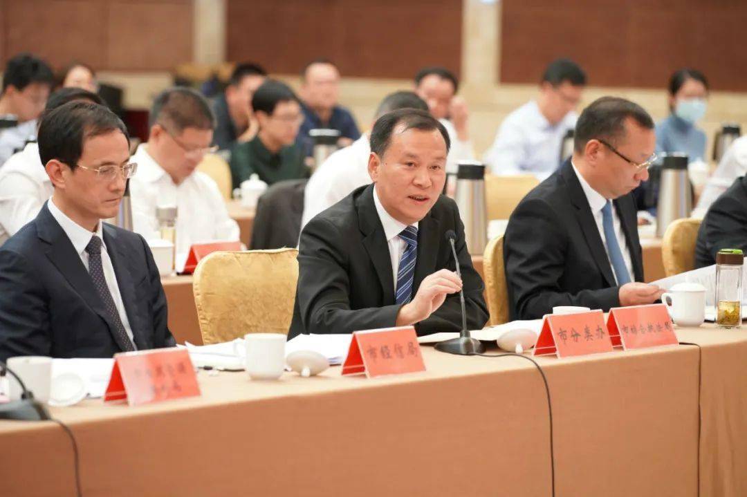 聚焦生活垃圾分类关键小事市人大常委会举行专题询问会