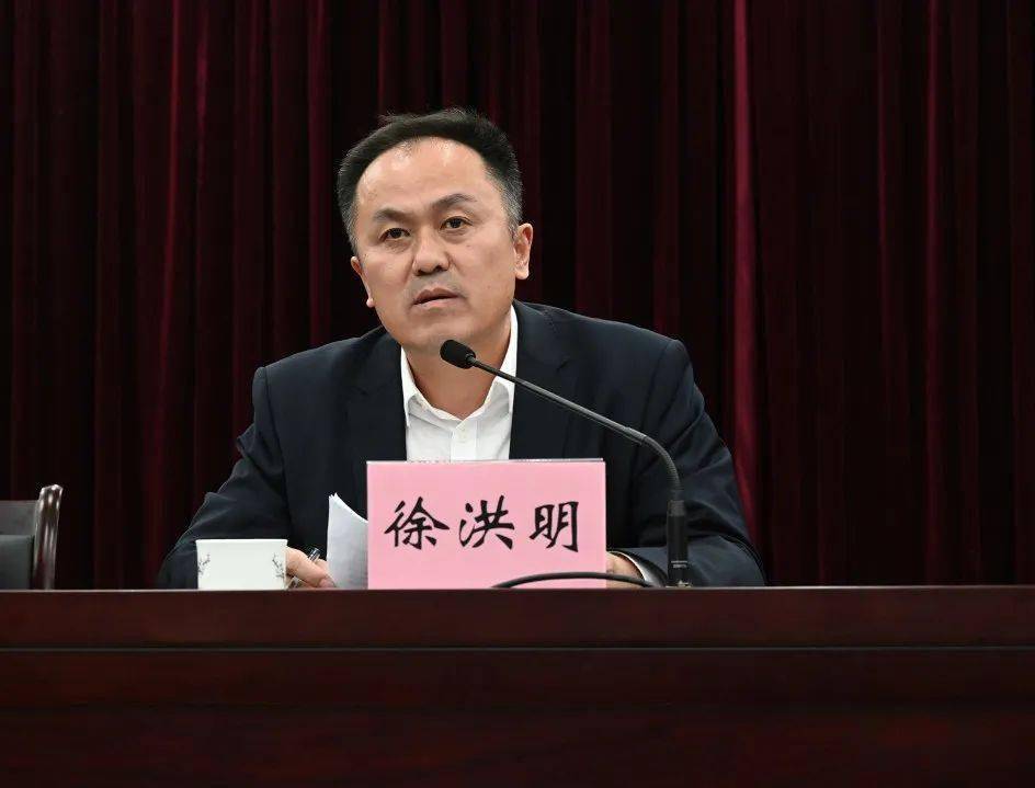 个成立的区镇慈善会,太仓市慈善总会会长夏林祥,浏河镇党委书记徐洪明