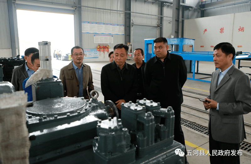 常言龙调研战新高新企业发展情况