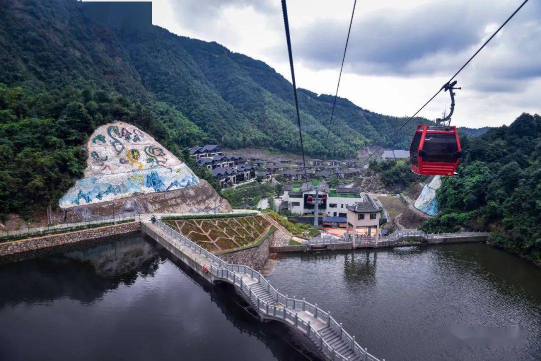 【感恩金秋月特惠·豪禮相送】葛仙山祈福純玩一日遊!_葛仙村