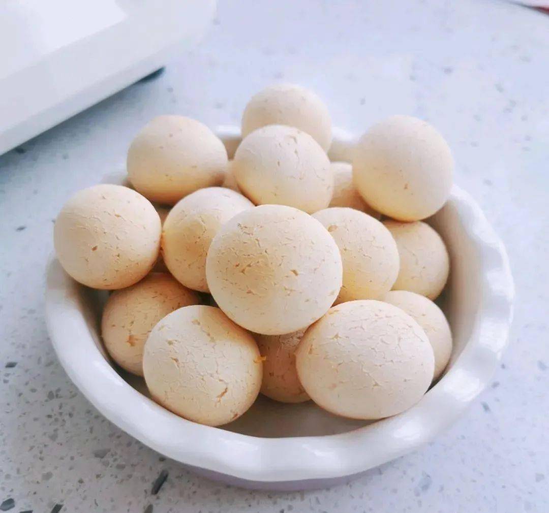 麻薯恐龙蛋包,圆滚滚,白胖胖,一学就会,吃一次就爱上!