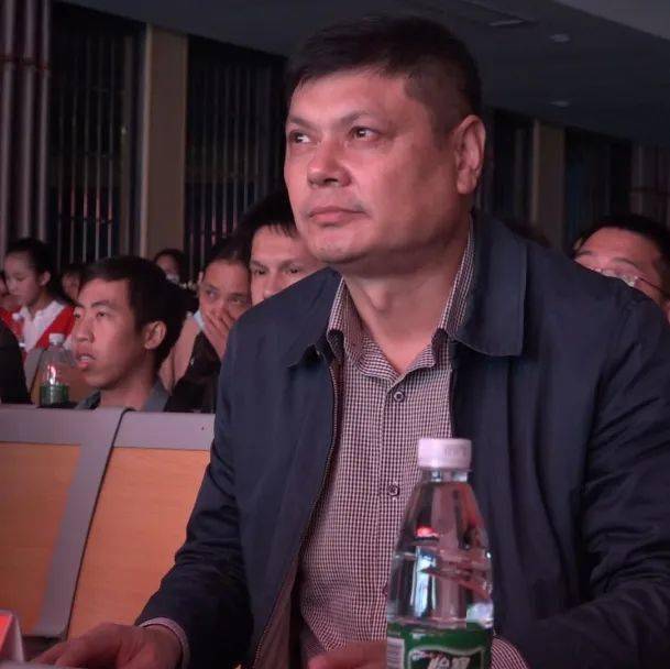 县委副书记龙亮,县委常委,宣传部长杨诚,县委常委,纪委书记,监委主任