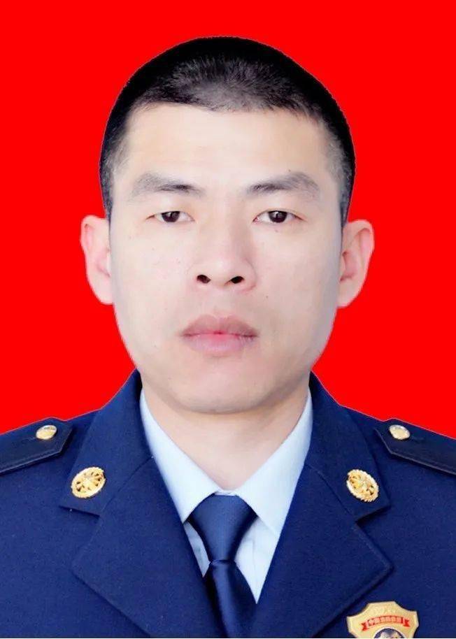 简介许晓明 平潭综合实验区消防救援支队支队作战训练科副科长兼初级