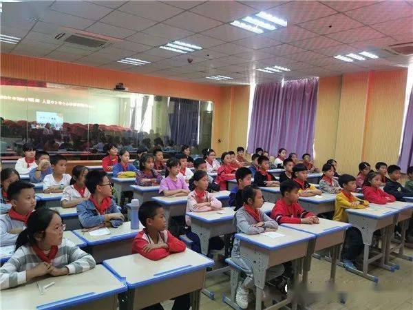 学生天地英埔中心小学举行中国梦强国梦红领巾小讲坛活动