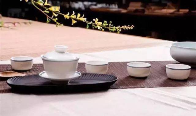 林语堂:第三泡茶是少妇