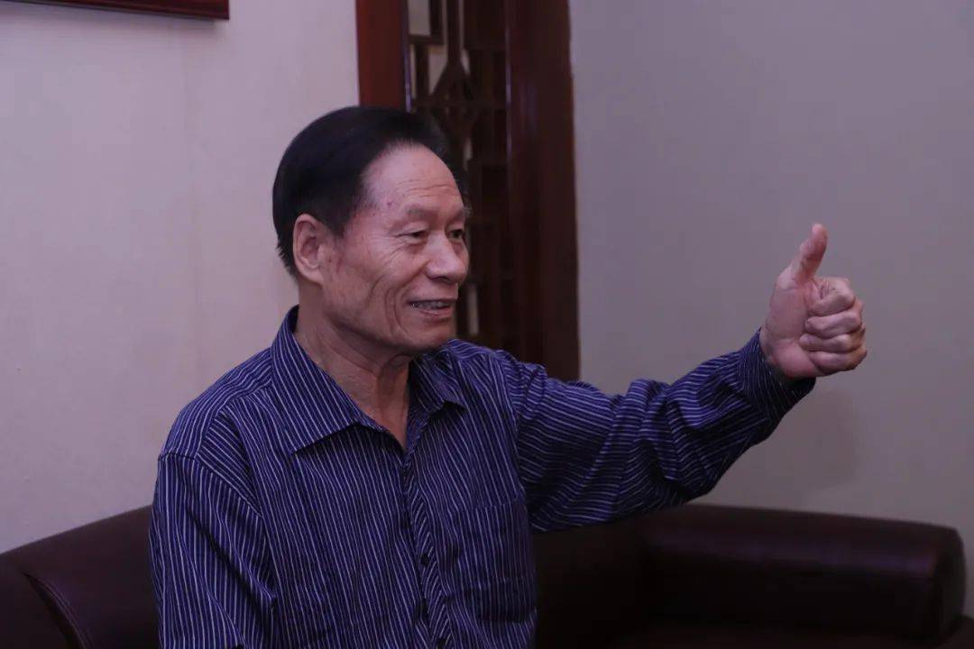 冯国文——为创三甲医院号召全院一千多人集资建医学大楼