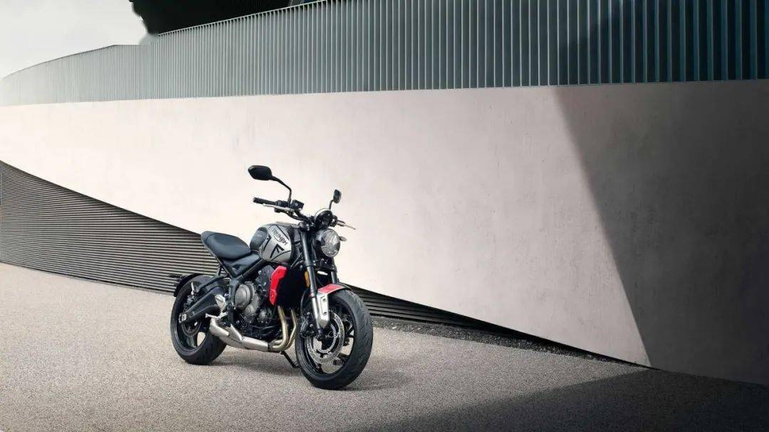 价格屠夫凯旋发布三缸660三叉戟