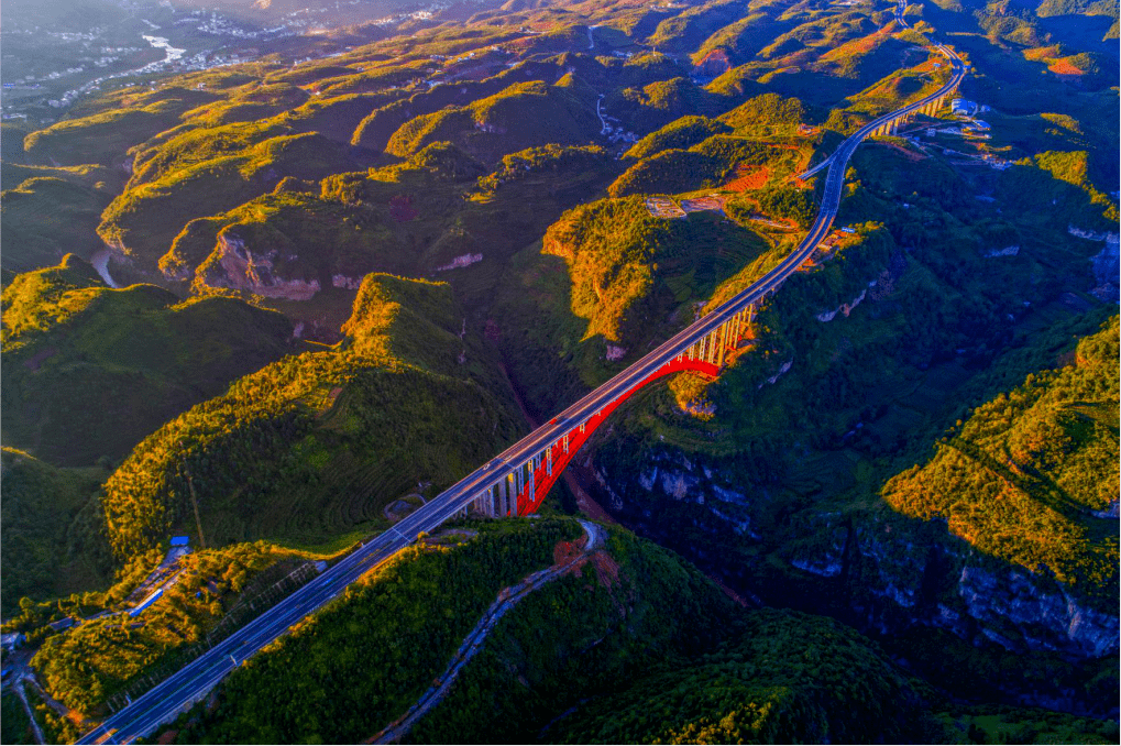 贵州桥梁奇观高山彩虹拱桥