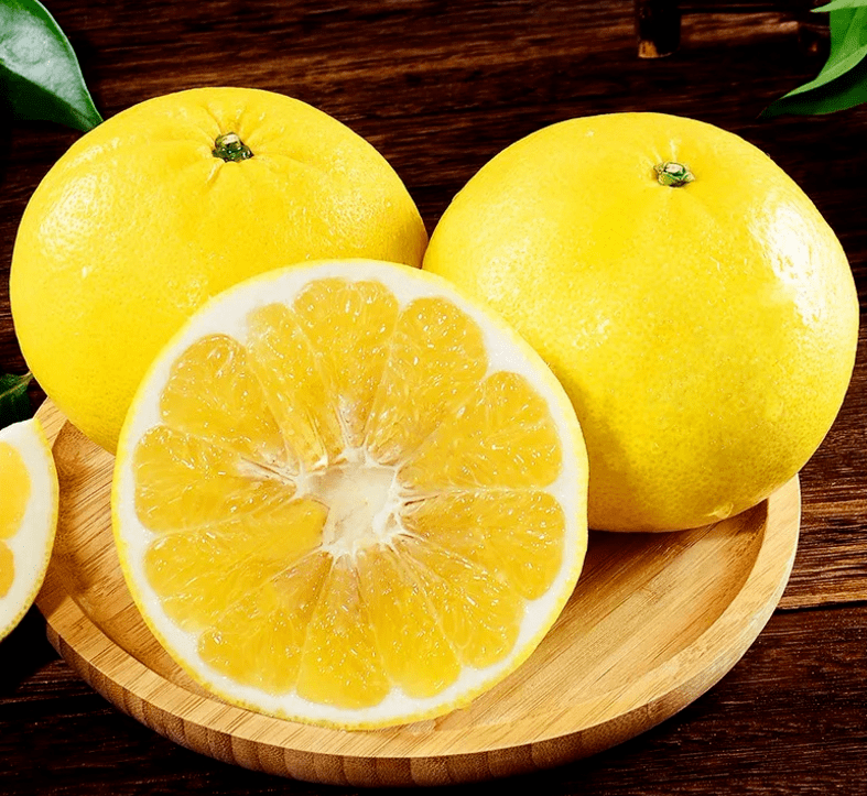 肉厚饱满的黄金葡萄柚,清甜沁润,一口爆汁!