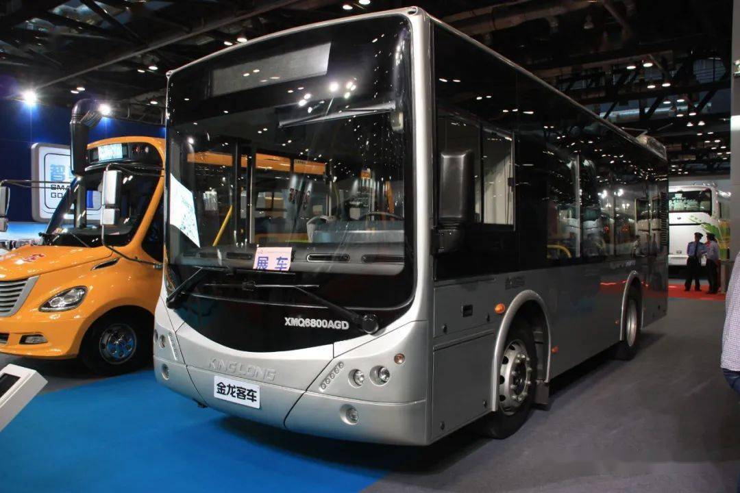 车辆的传动系统来自德国采埃孚公司为城市公交车打造的ecolife 6 ap
