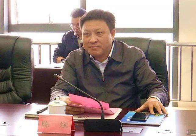 县委书记陈斌率队赴鼓楼区调研