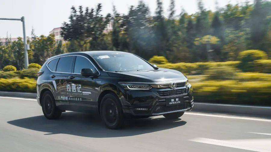 油耗低空间大配置高底盘巨舒适20万元级超好开的suv也许就是它了