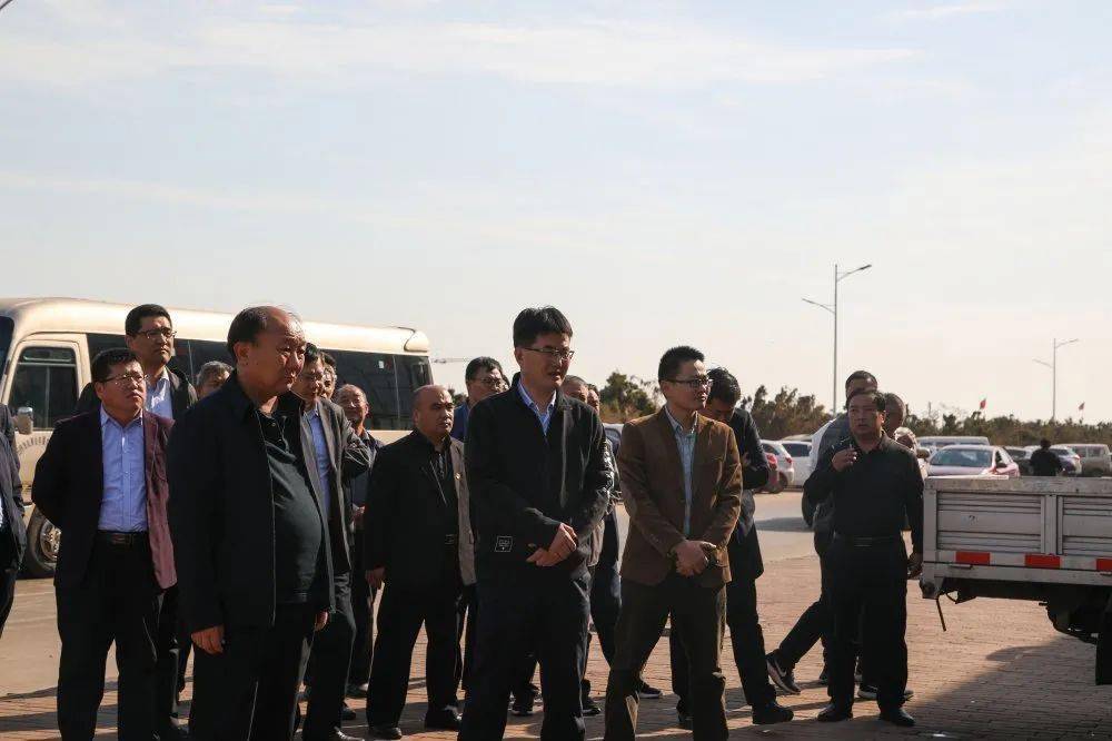 黄墩镇后崖村,安东卫街道辛庄子村,碑廓镇小司官庄村等村,实地观摩村